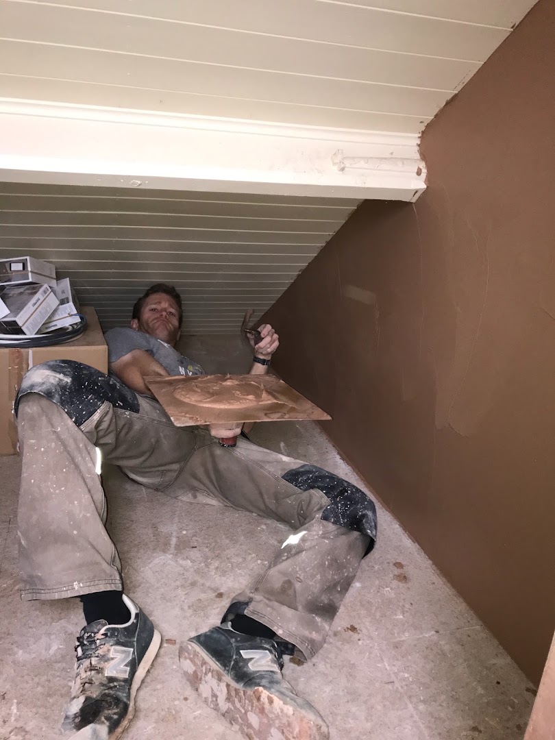 Simon Holland Plastering — Photos 10